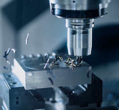 Usinage de précision sur machine CNC